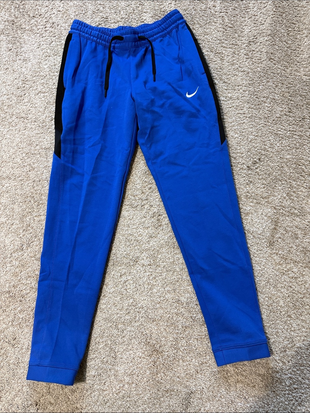 Women’s Nike basketball joggers